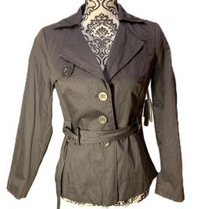 NWT button closure tie waist jacket 6P